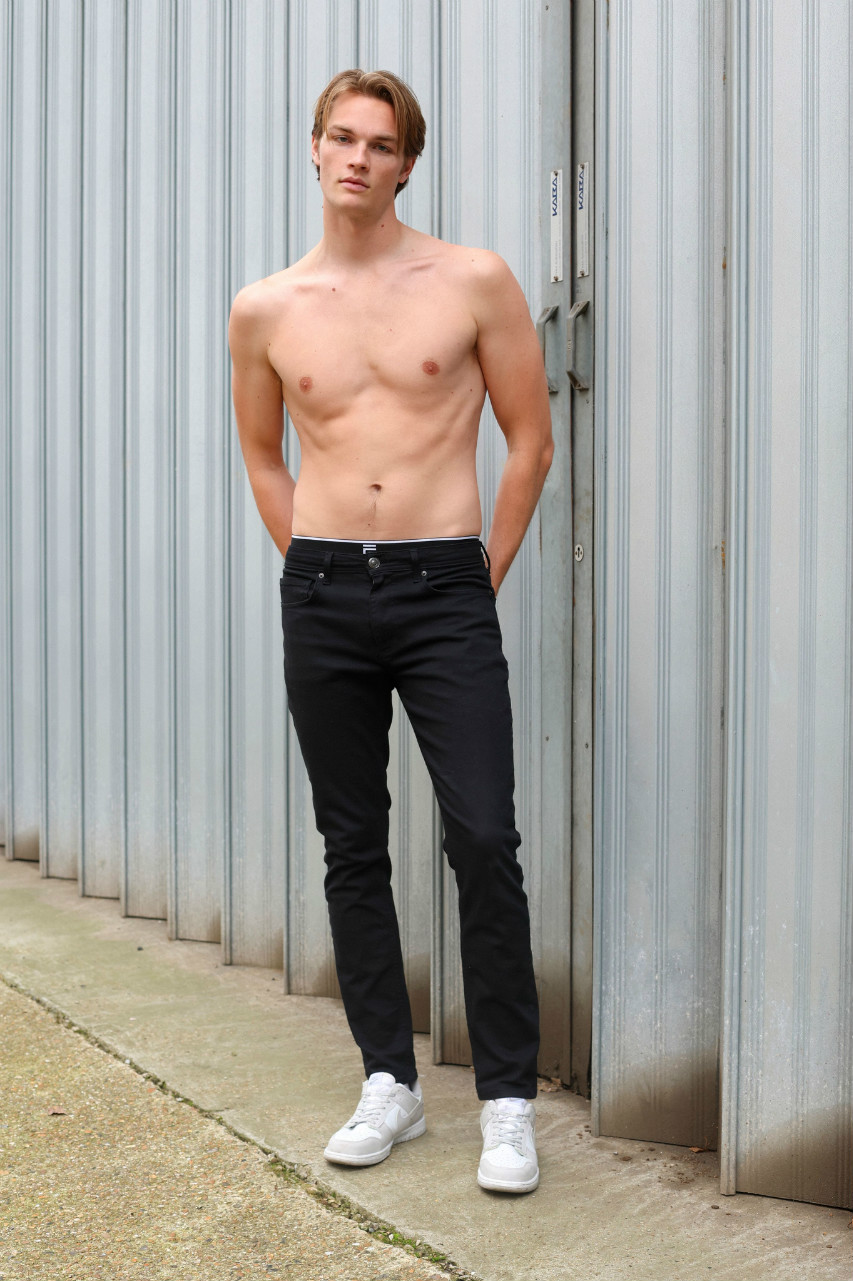 Dylan C